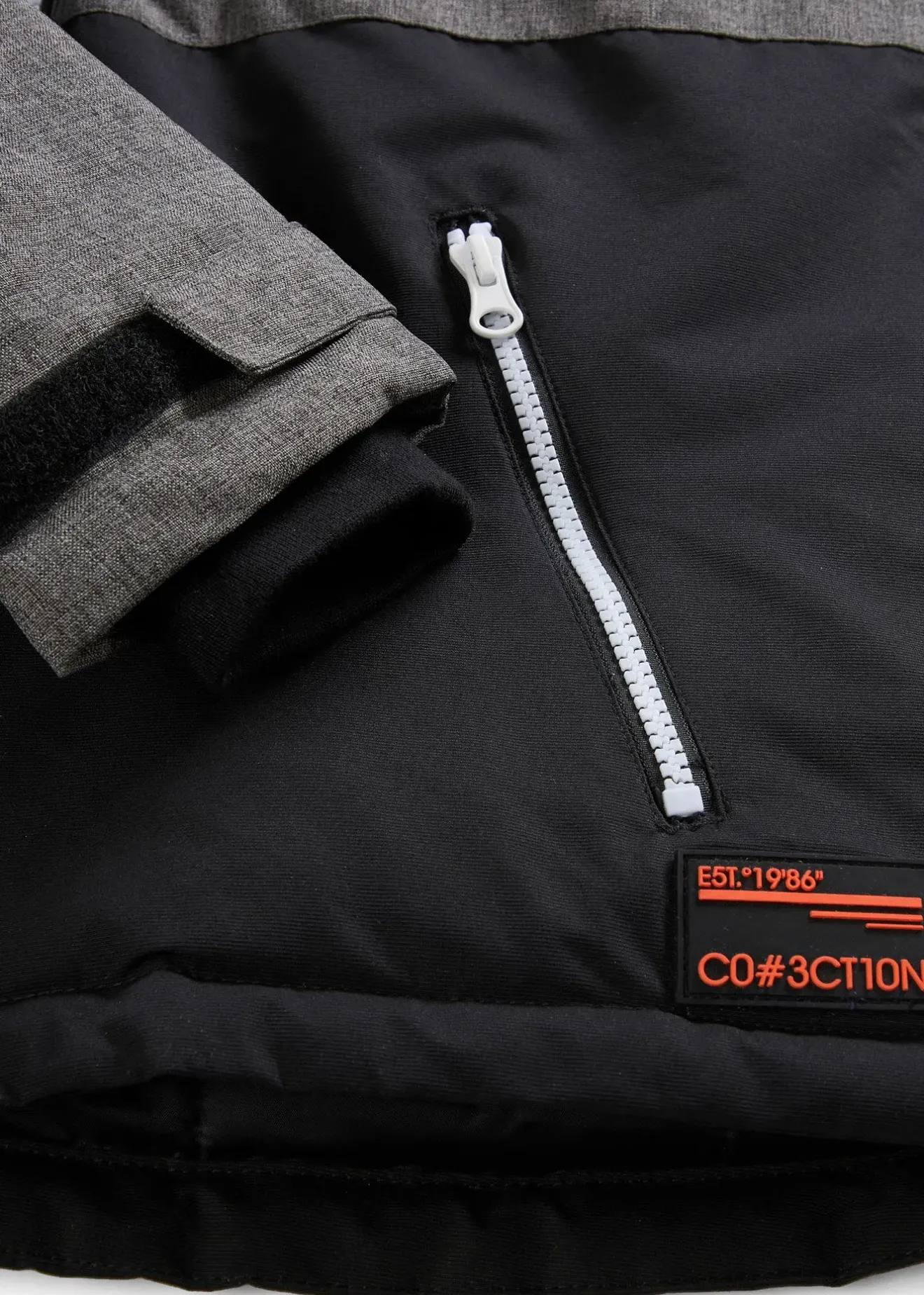 bonprix Veste d’hiver rembourrée à capuche, style color block|Enfant Vêtements Enfant|Garçons 9-16 Ans·Vestes Outdoor